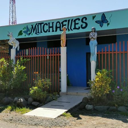 Cabinas Mitchaelle'S Puerto Viejo de Talamanca Exterior foto